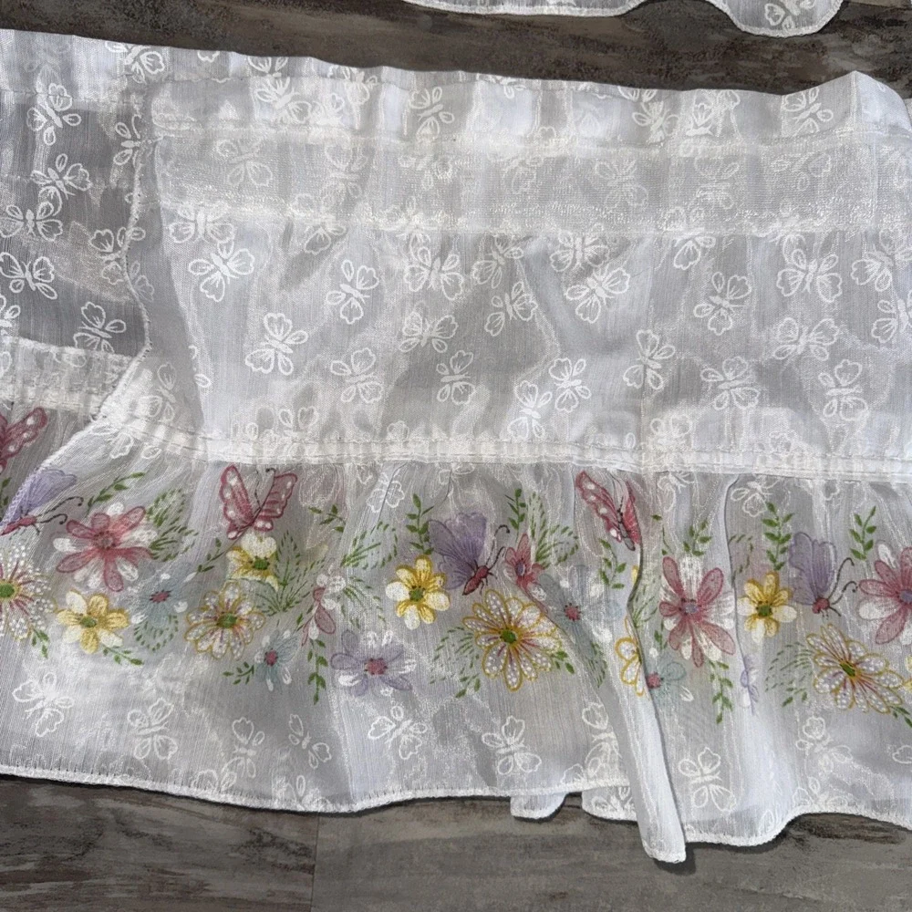 VTG KK Home Innovations Pair White Window Curtain Panels Floral Butterfly 48X11